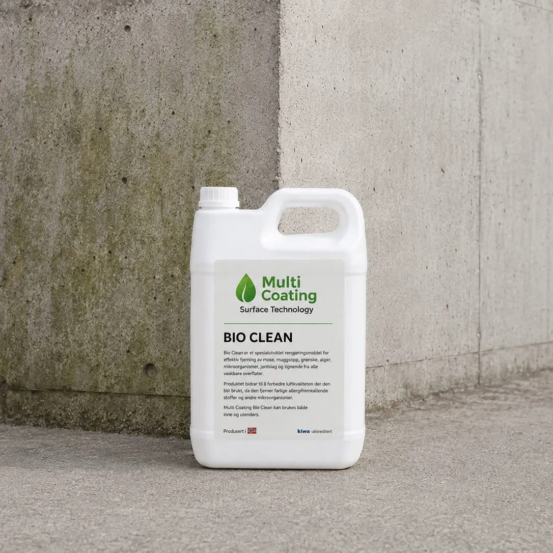 BioClean foran en vegg med begroing